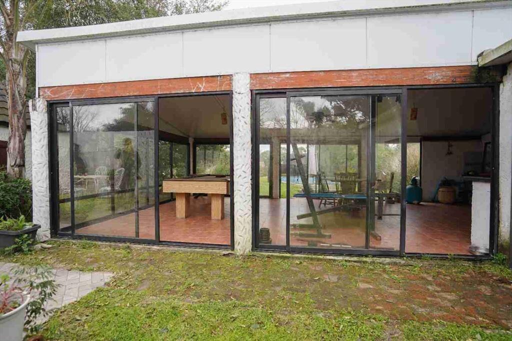 Vendo casa dos padrones PinePark Pinamar Salinas