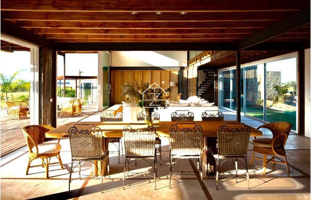 Venta Casa 6 Dormitorios Pueblo Mio