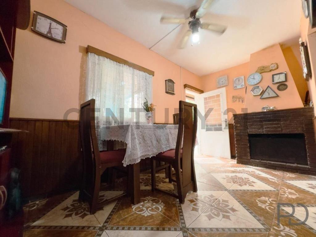 Venta/Casa/Parrilla/Estufa a Lena,/local o tercer dormito...