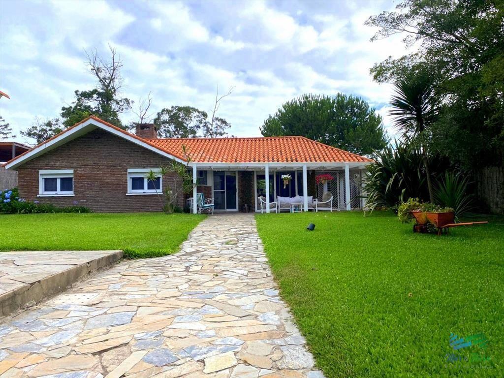 Alquiler de casa en Pinares cerca de la playa de