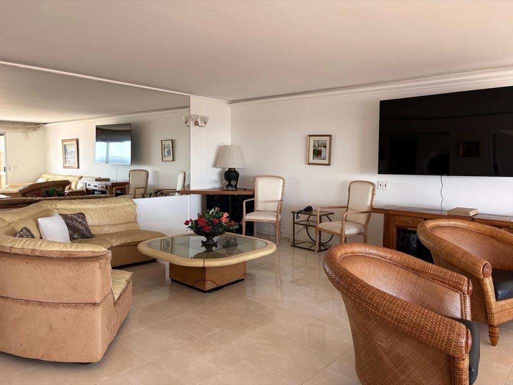 Apartamento en alquiler Anual playa mansa