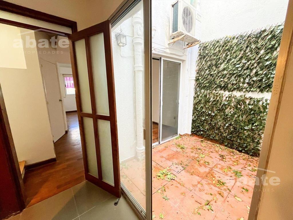 Venta de Casa 3 Dorm y Garage - Pocitos Nuevo