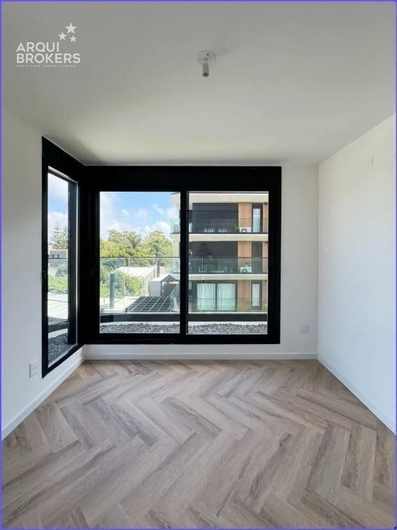 Alquiler de apartamento de dos dormitorios en Barra de Carr