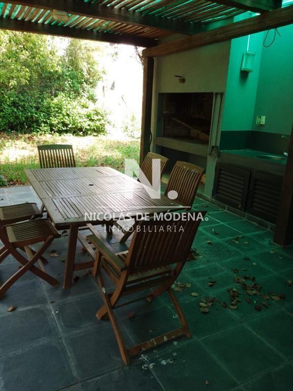 Casa en alquiler anual barrio privado en Parque Pinares