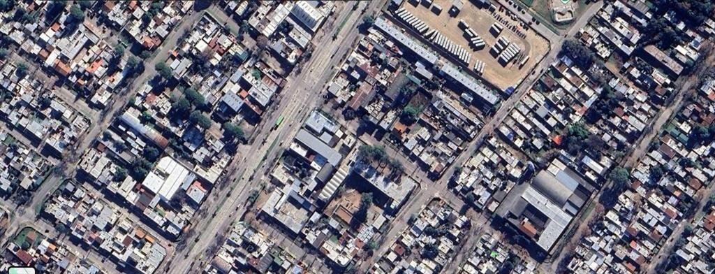 Gral Flores y Carreras Nacionales, 1300 m2 , estacionamient