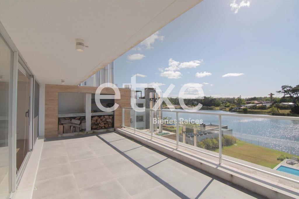 Apartamento en Alquiler Avenida de las Américas...