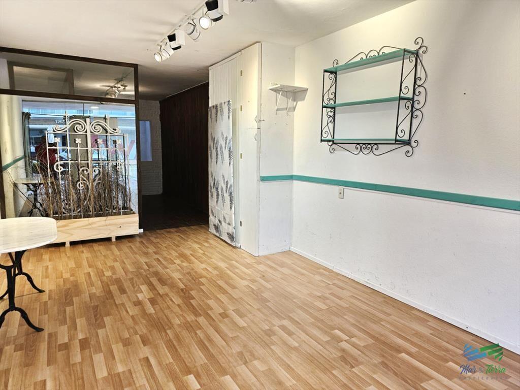 Local Comercial en Península: Alquiler Anual a