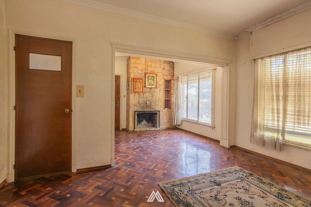 VENTA CASA EN MALVIN 4 DORMITORIOS CON APARTAMENTO