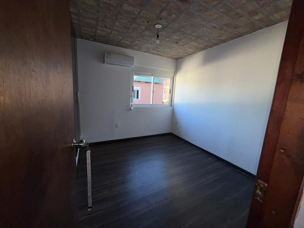 VENTA CASA DUPLEX 2 DORMITORIOS LEZICA