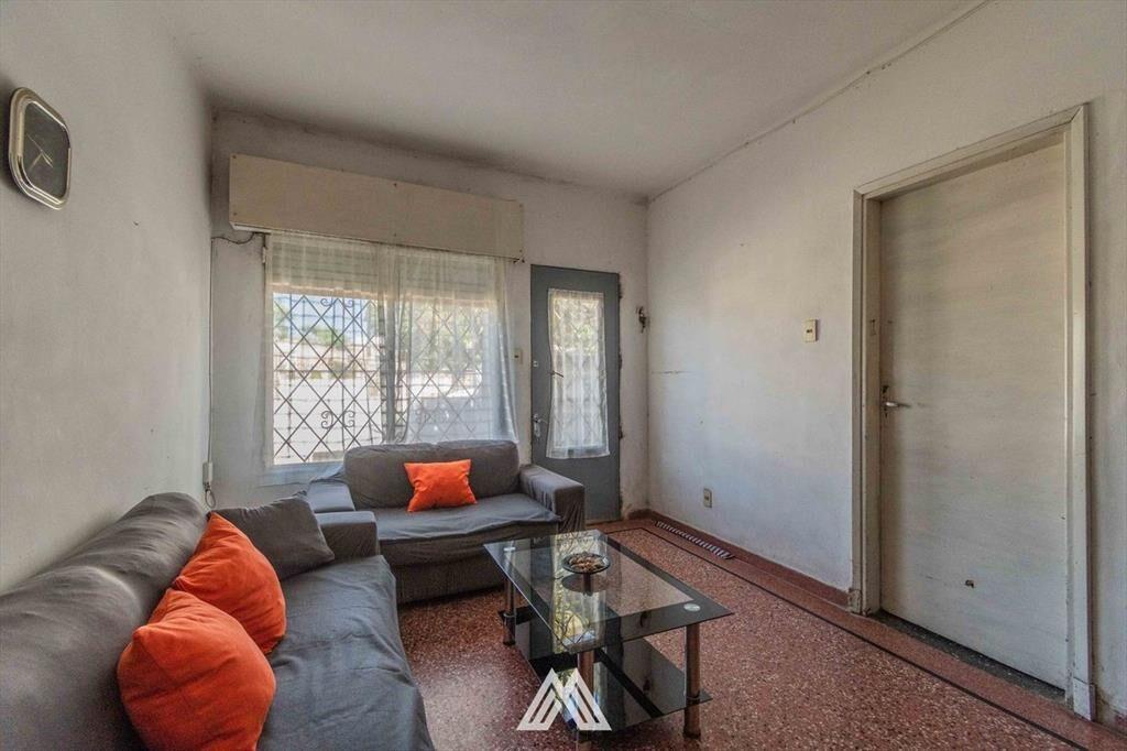 Venta casa 2 dorm. + apto + barbacoa Las Acacias
