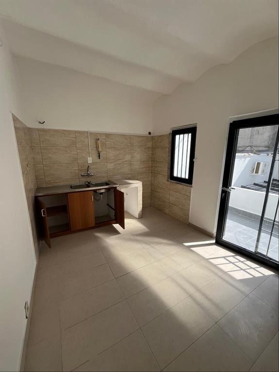 Luminoso apartamento con amplia terraza en Barrio Sur