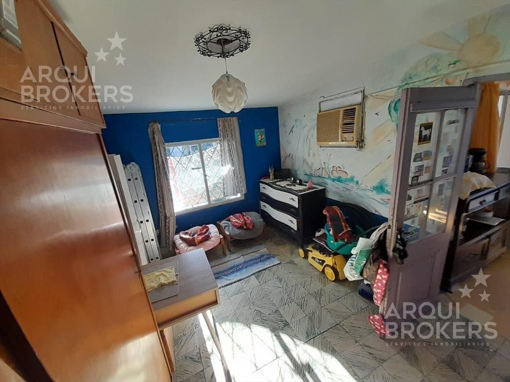 Casa dos dormitorios amoblada en venta en Toledo
