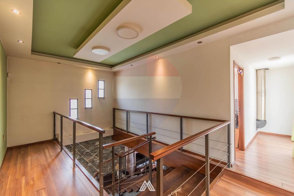 Se VENDE CASA 4 DORMITORIOS EN COLON