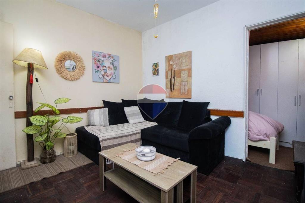 VENTA Casa PH y Depósito. Con Renta por vencer