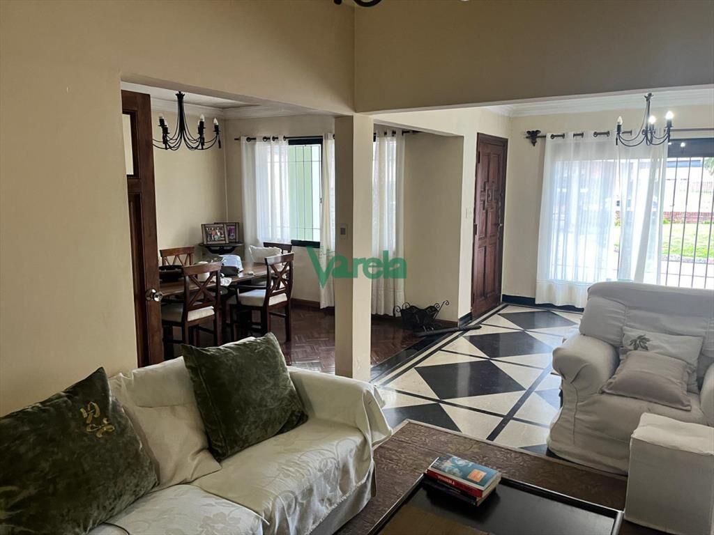 Venta casa, Punta Gorda, 3 dormitorios,2 baños
