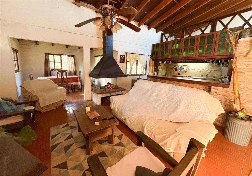 Venta casa con campo y costa sobre el arroyo Pando
