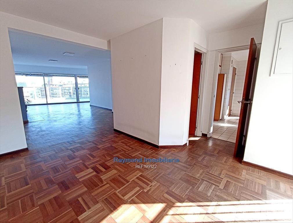 Alq. Penthouse. Gran terr. c/parr, 3 Dor, estar, gje