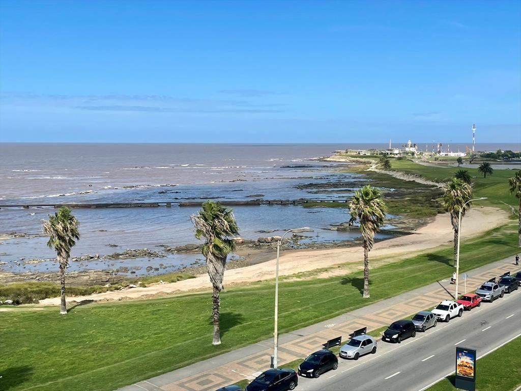 Venta o alquiler Apartamento 3 dormitorios 2 garages Rambl