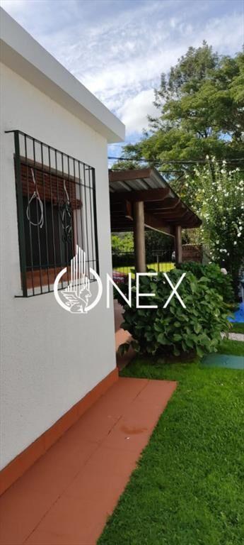 Venta de casa en La Floresta + apto.
