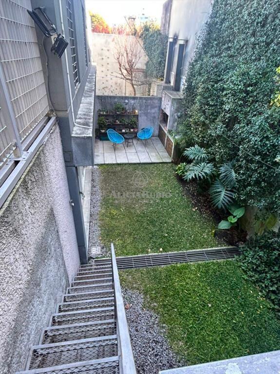 LA GACETA CASI MUÑOZ. CASA NUEVA 2014. 4 DORM + 3 BAÑOS....