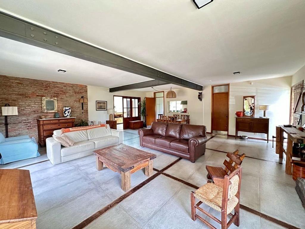 Espectacular casa en San Félix, ACEPTA PERMUTA