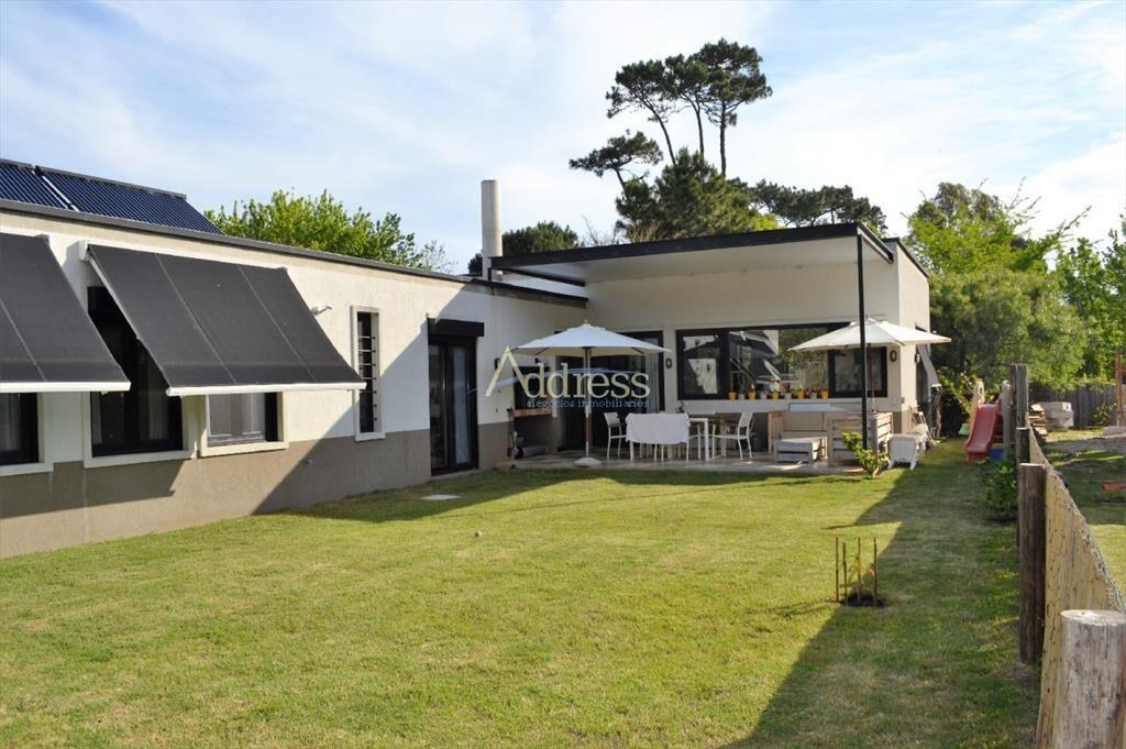 impecable y muy confortable casa, excelente zona