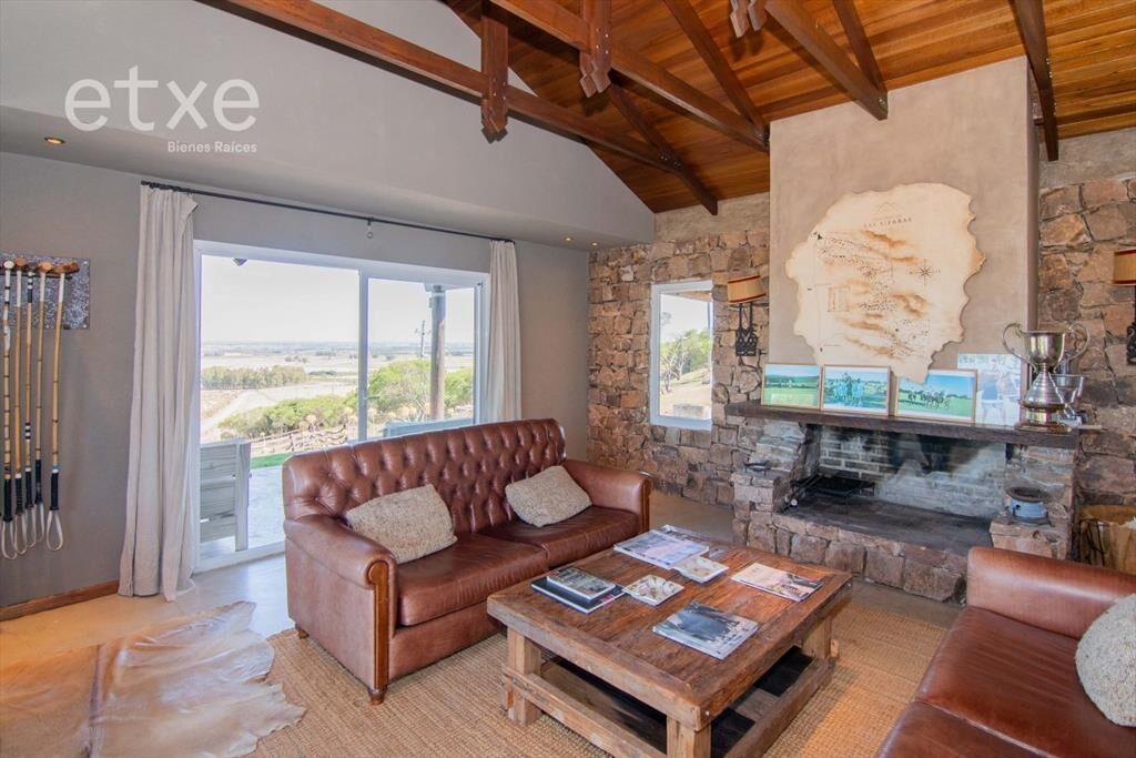 Imperdible Chacra en Venta en Las Sierras...