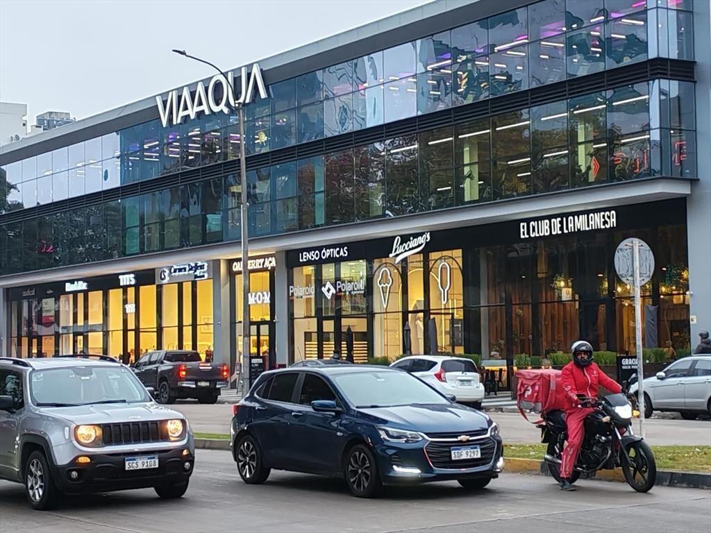 ALQUILER LOCAL COMERCIAL, OFICINA EN POCITOS NUEVO