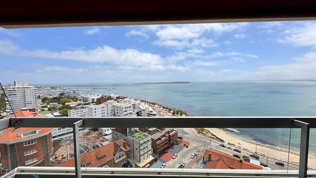 Apartamento en alquiler anual
