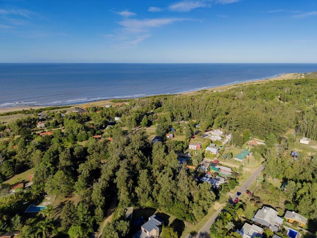 Venta de Casa con gran jardín cerca del mar Bella Vista Mal