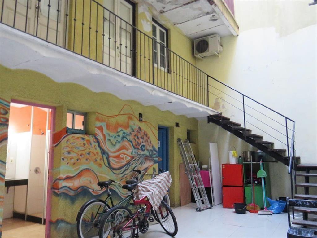 Venta casa hostal quince (15) dormitorios- Ciudad Vieja