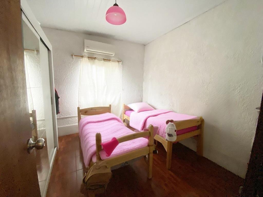 Venta apartamentos con renta en padrón único Villa Española