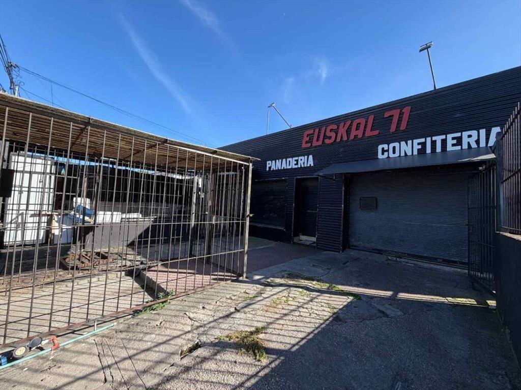 Alquilo Supermercado Panadería Deposito Malvin Nor