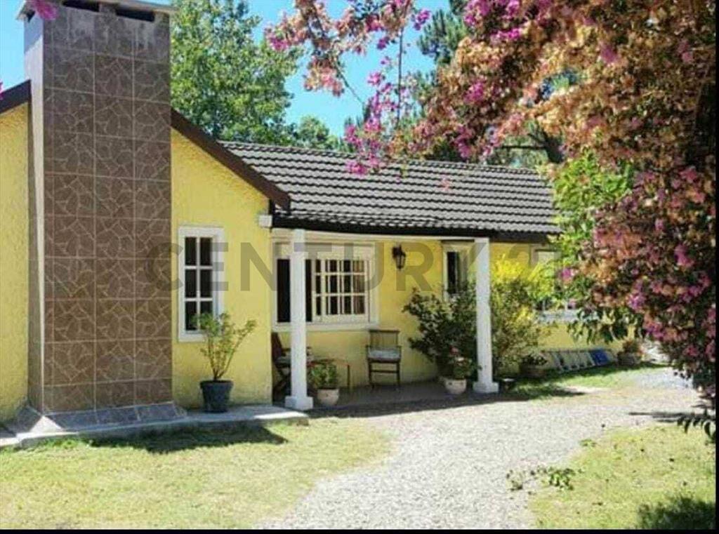 Alquiler, Hermosa Casa con Piscina Climatizada, Cochera,P...